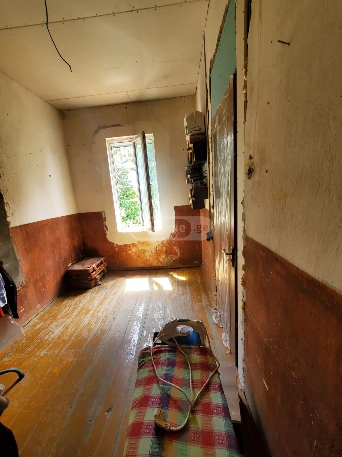 9 Room Private House For Sale view 13