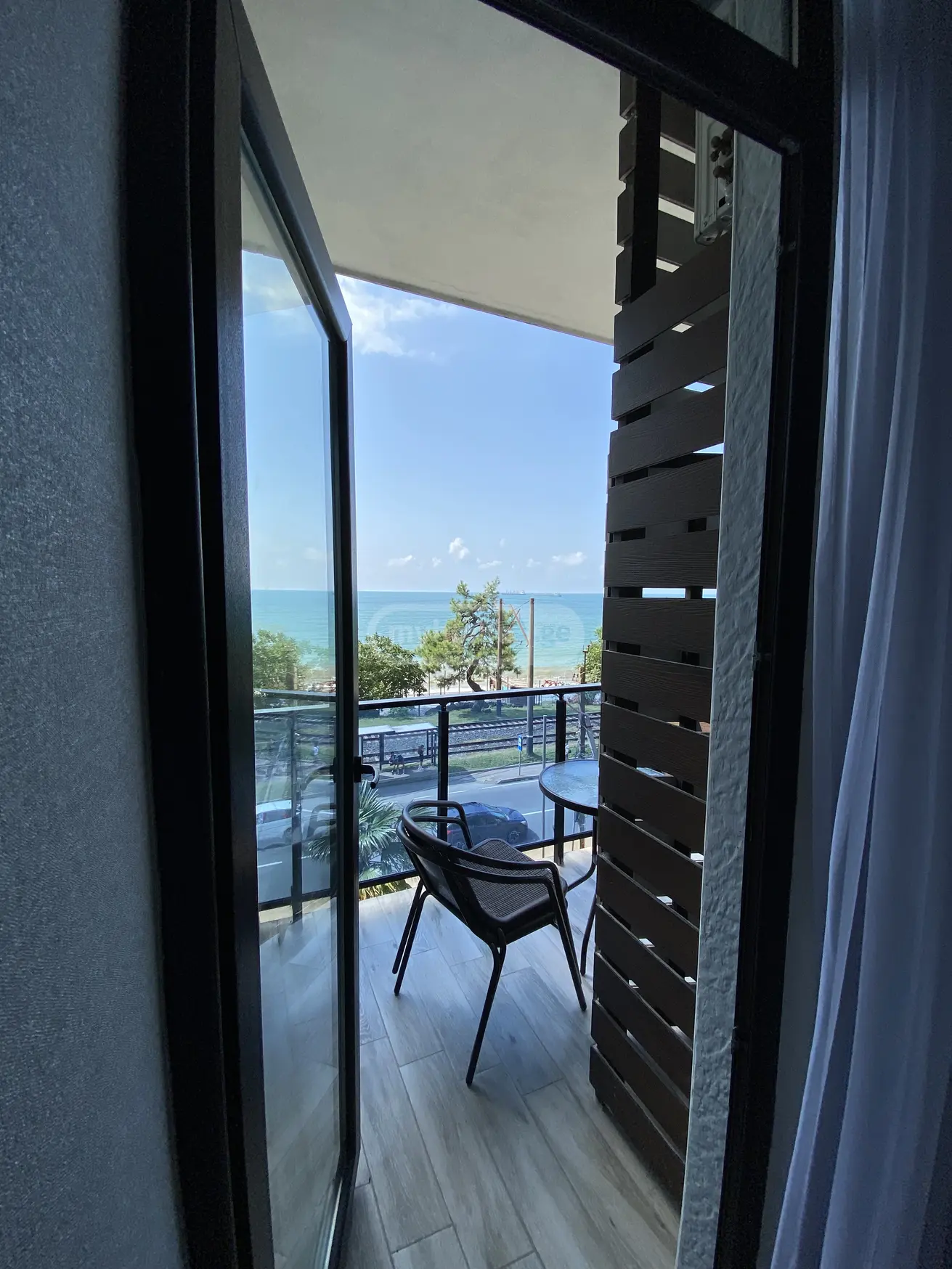 3 Room Apartment For Rent In Makhinjauri, In Batumi view 7
