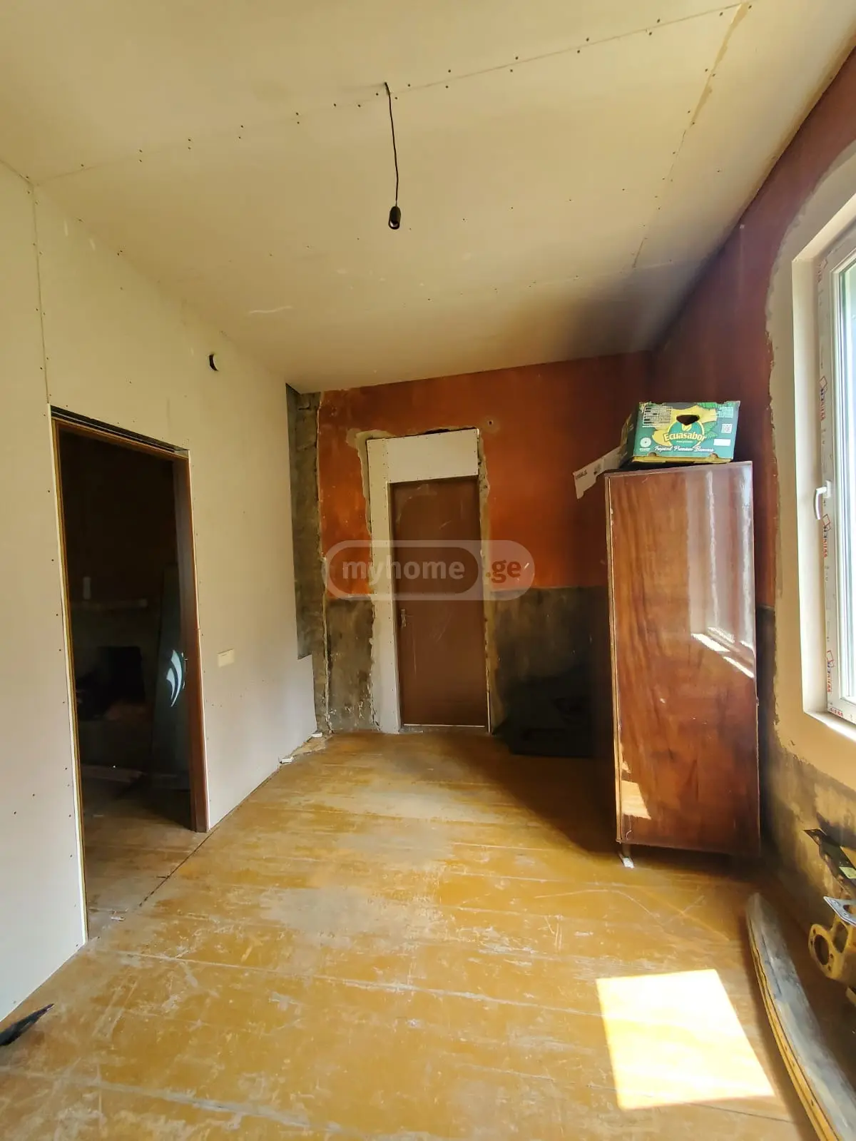 9 Room Private House For Sale view 6