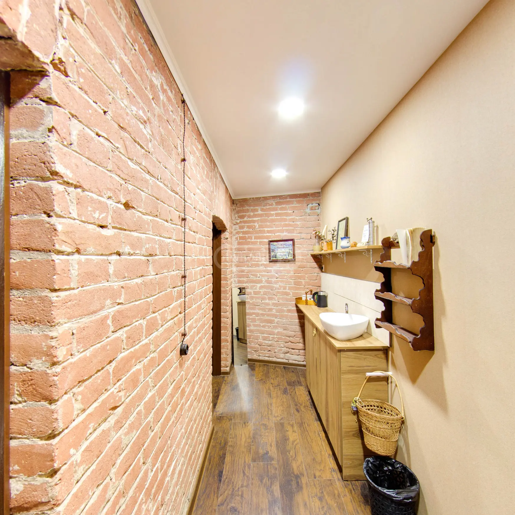 3 Room Hotel Daily Rent In Tbilisi view 4