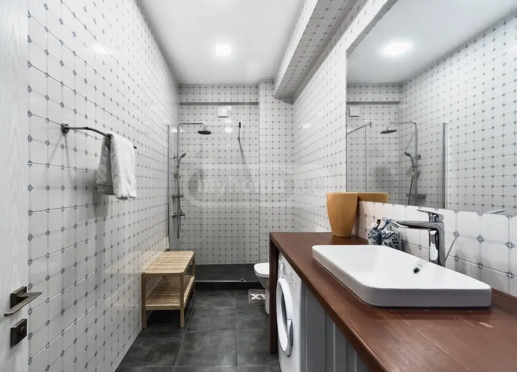 4 Room Apartment For Rent In Old Batumi District, In Batumi view 6