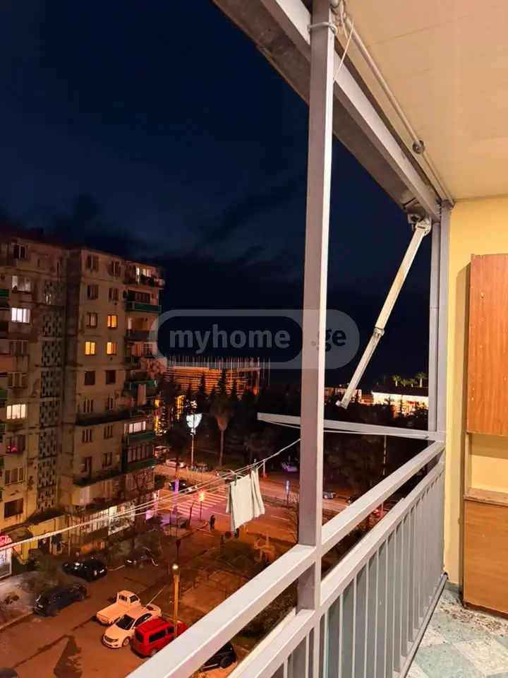 4 Room Apartment For Rent Khimshiashvilis Ubani, In Batumi view 13