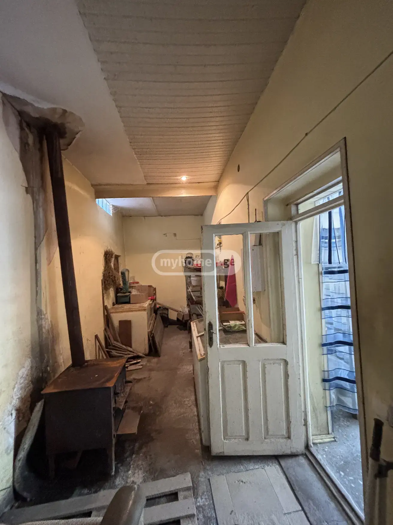 Universal Commercial Area For Sale In Kaspi view 7
