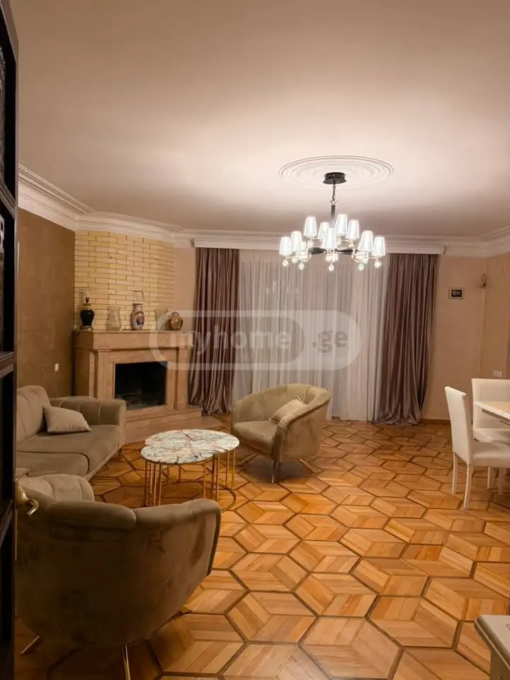 4 Room Apartment For Rent Khimshiashvilis Ubani, In Batumi view 1