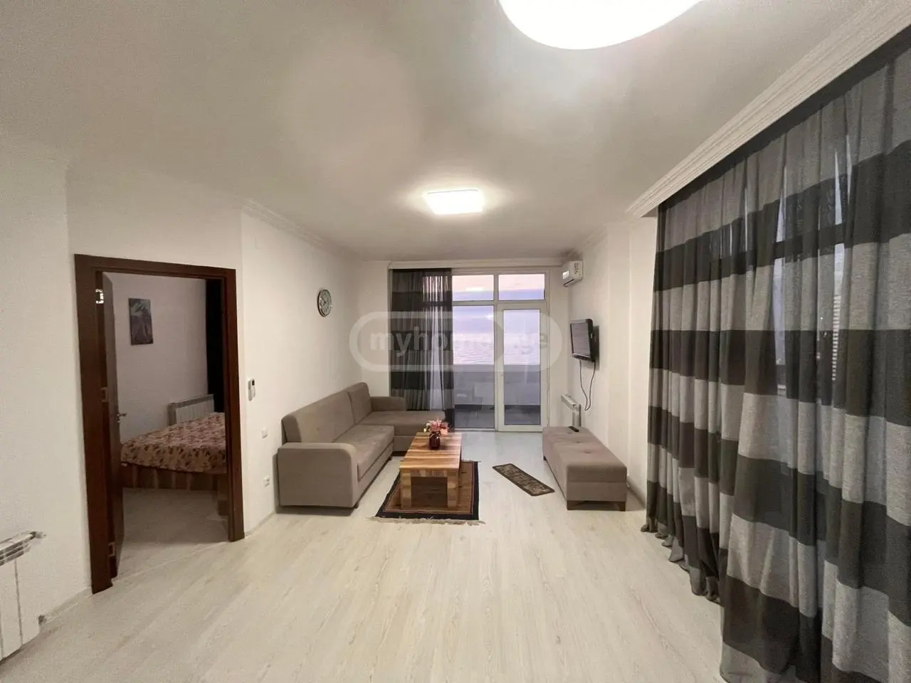 2 Room Apartment For Rent Khimshiashvilis Ubani, In Batumi view 2