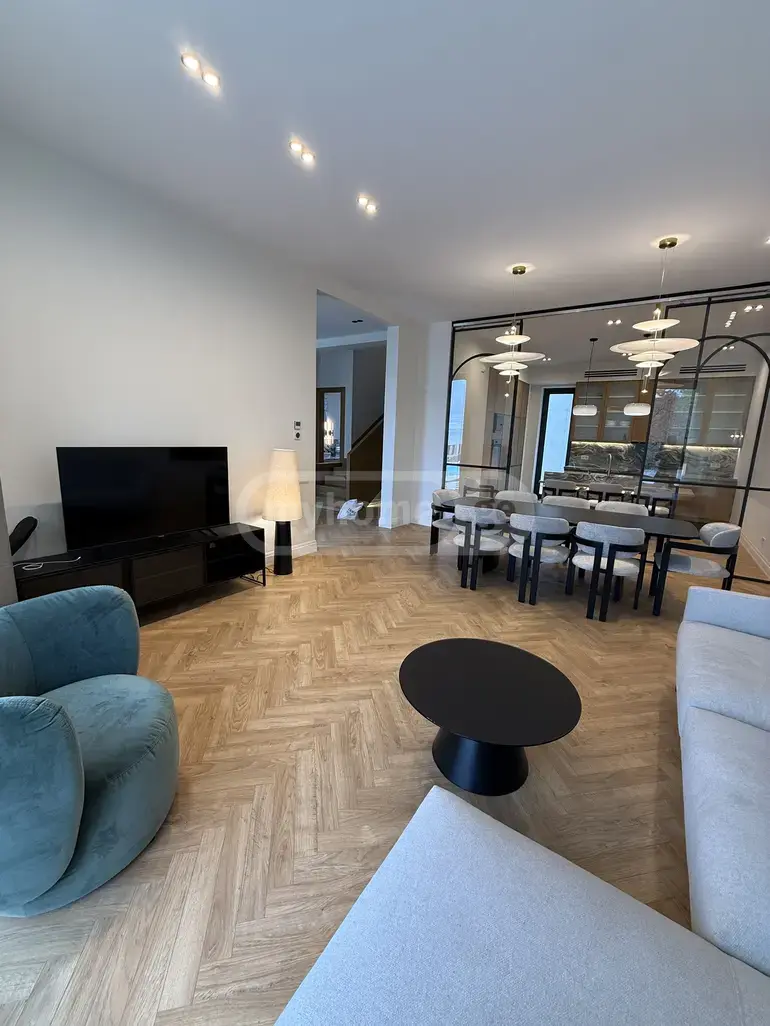 7 Room Private House For Rent In Kaklebi view 3