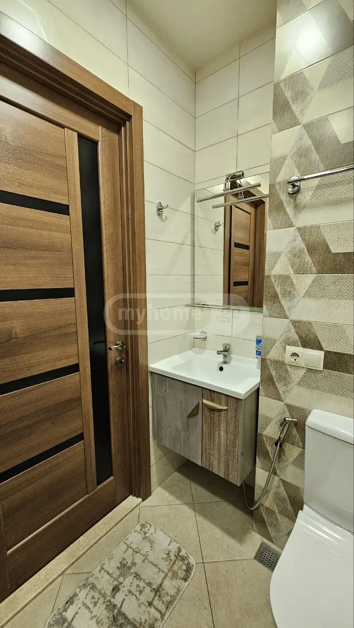 Studio Apartment For Sale view 31