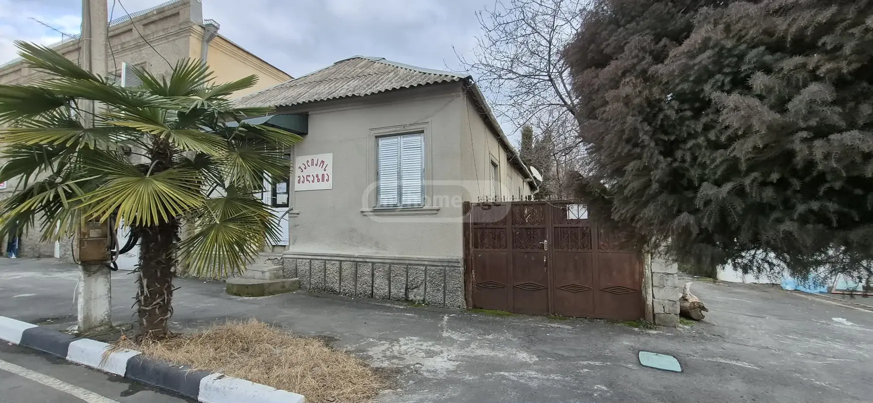 5 Room Private House For Sale view 1