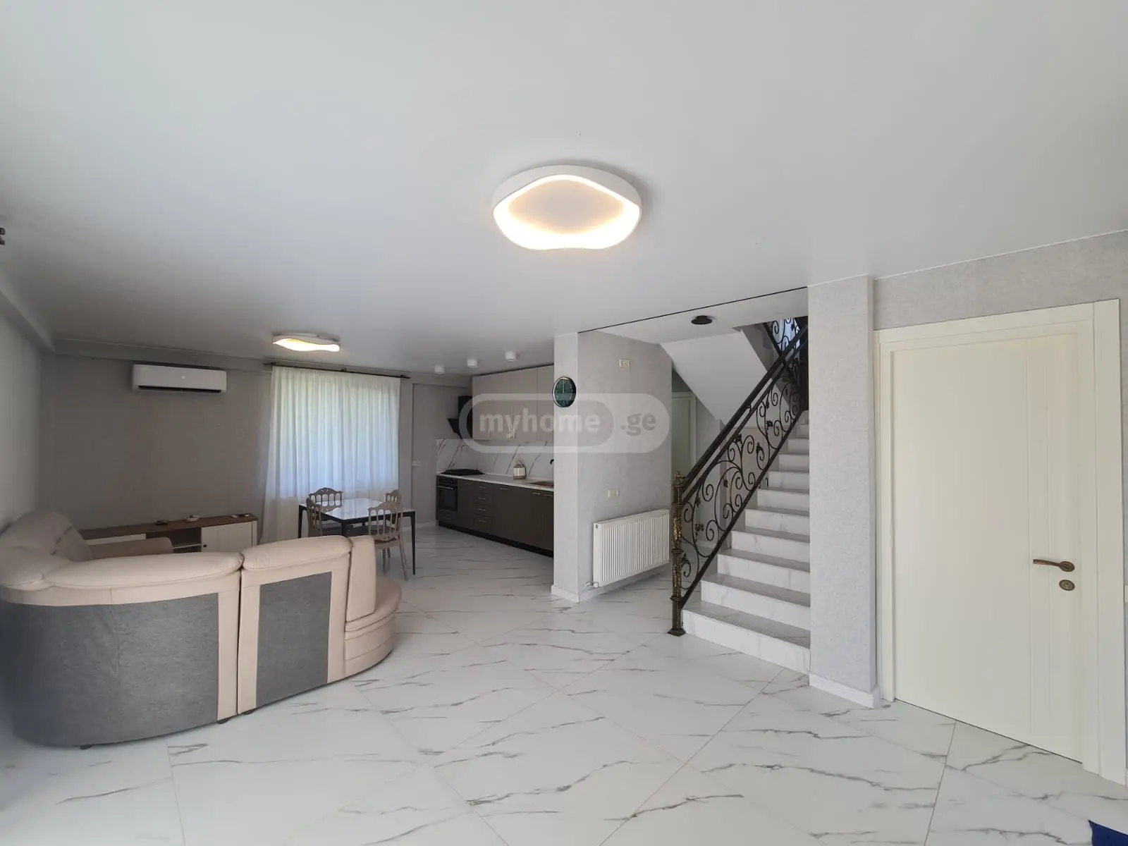 10+ Room Private House For Rent In Kaprovan, In Ozurgeti Municipality view 4