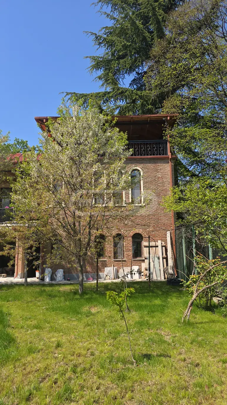 10+ Room Private House For Rent In Tskneti view 7