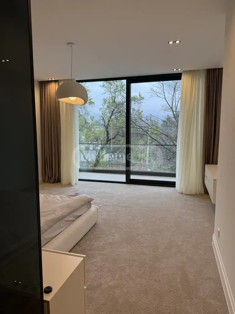 7 Room Private House For Rent In Kaklebi view 8