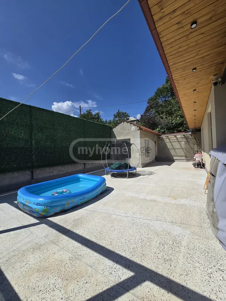 10+ Room Private House For Rent In Tskneti view 5