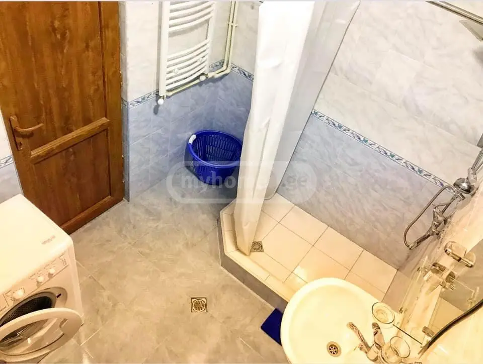 4 Room Private House For Rent In Signagi view 8