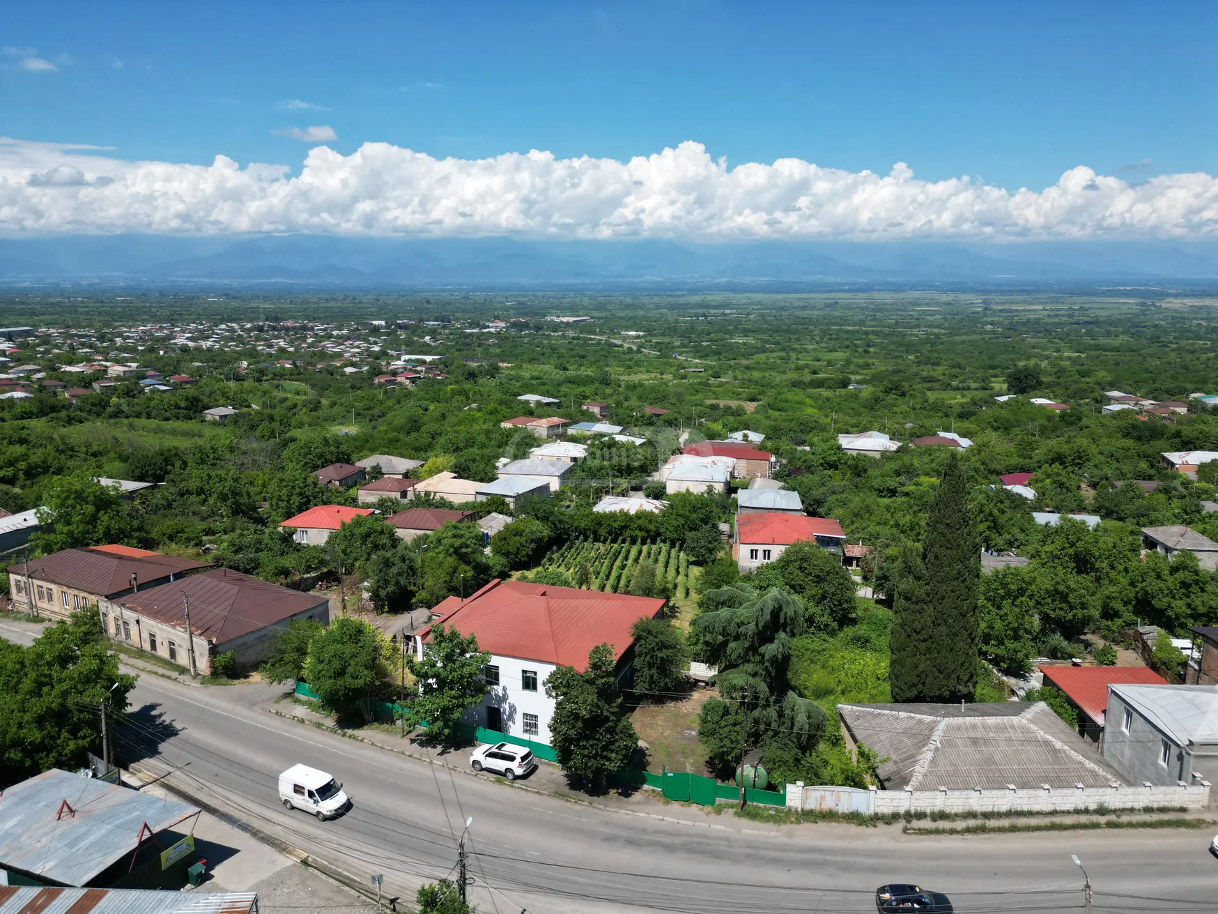 8 Room Private House For Sale view 10