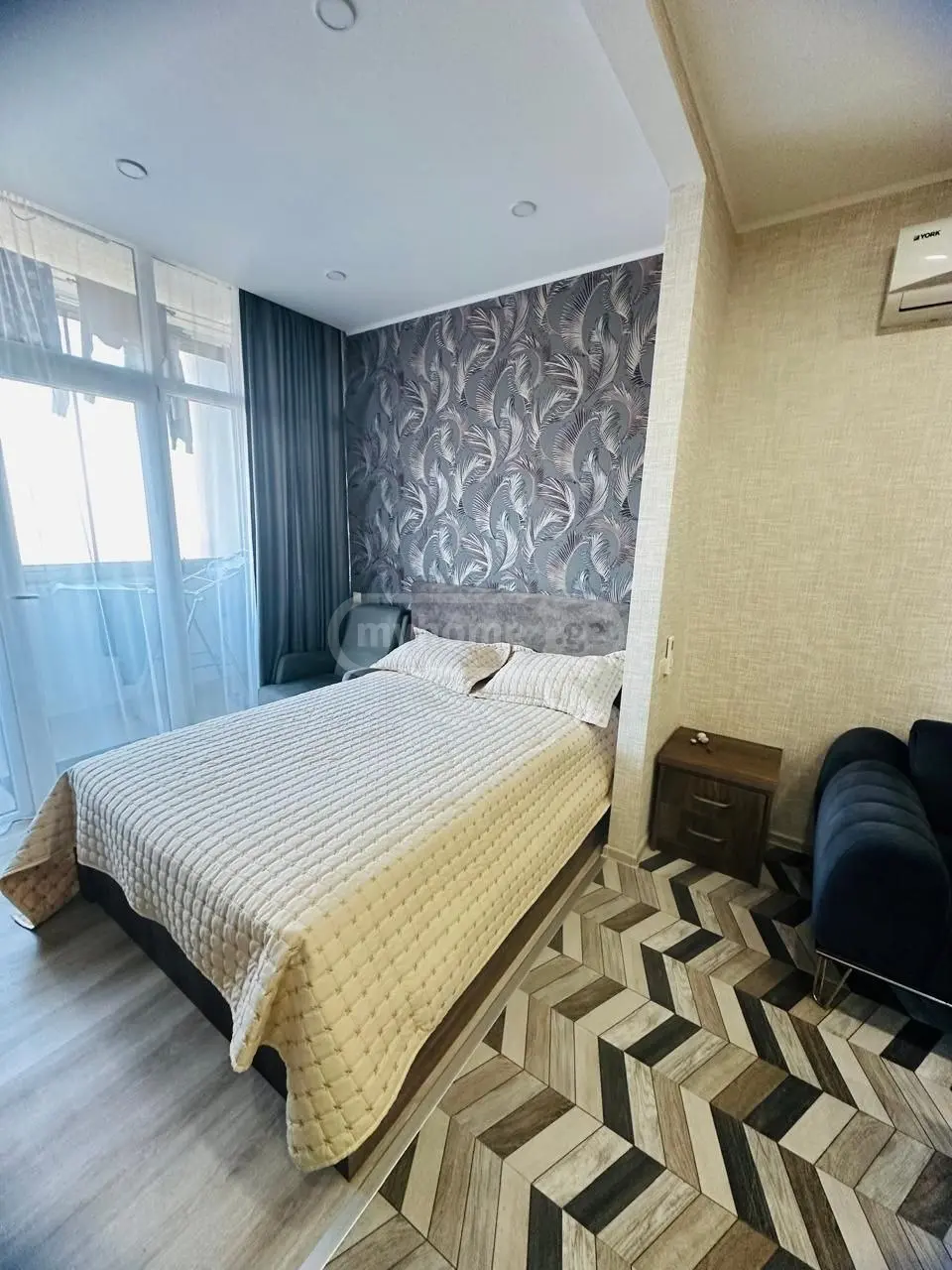 Studio Apartment For Sale view 36