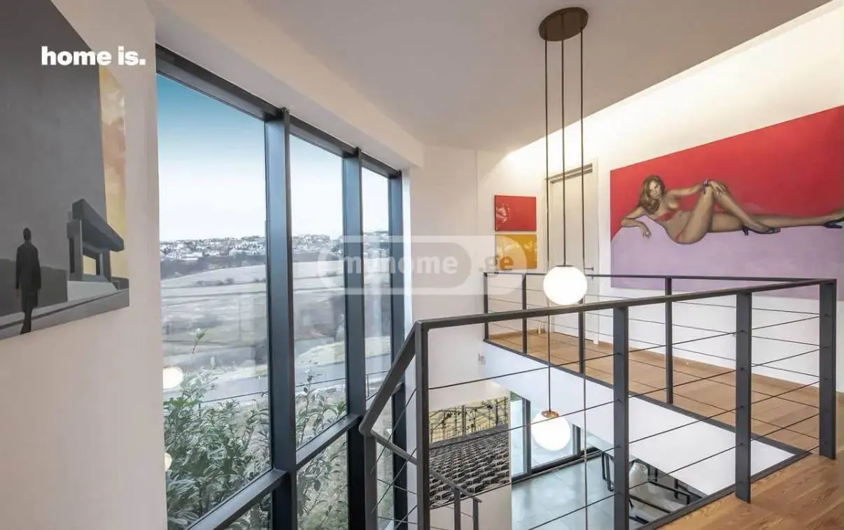 6 Room Private House For Rent In Oqrokana view 8