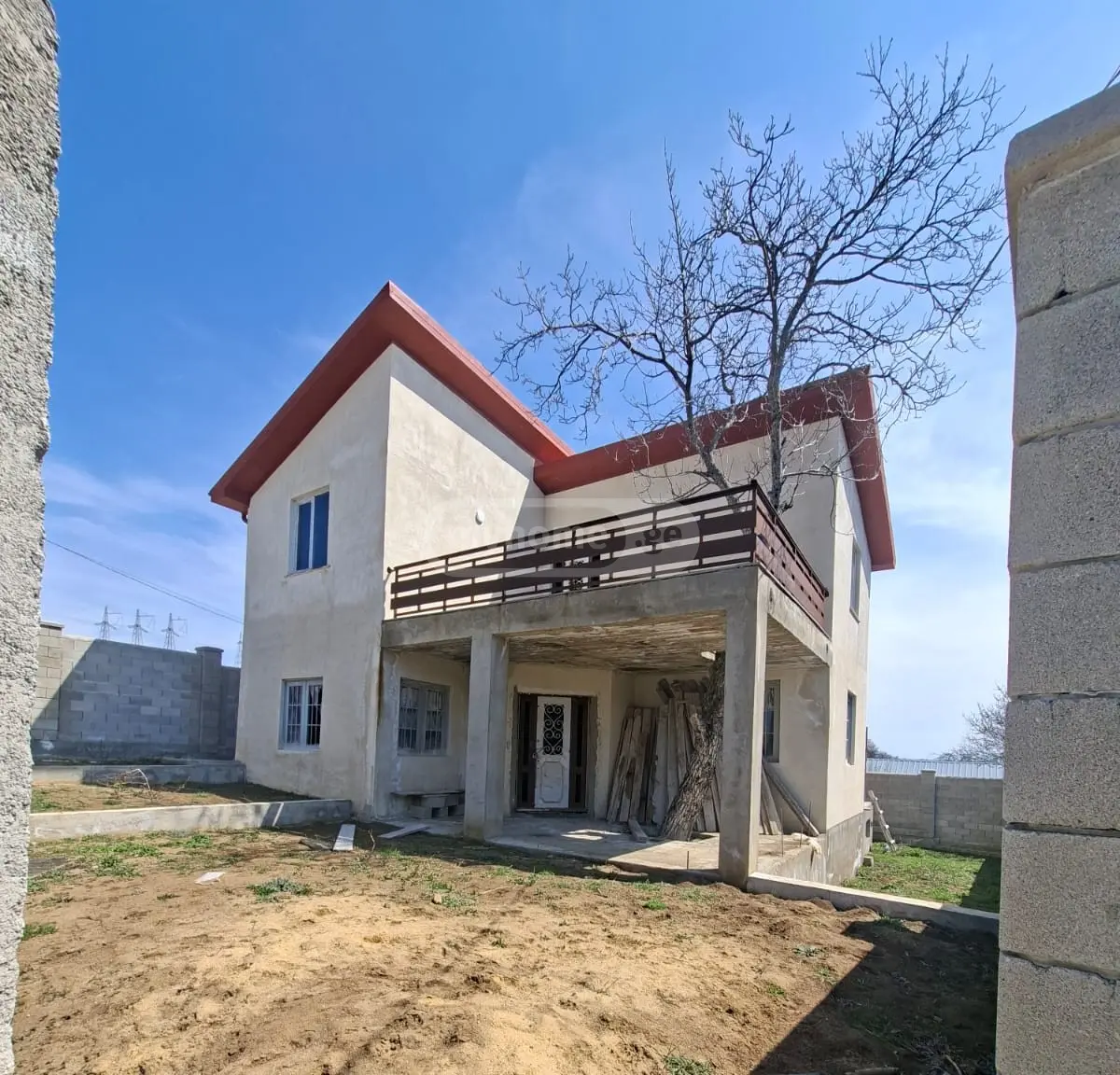 6 Room Country House For Sale view 2