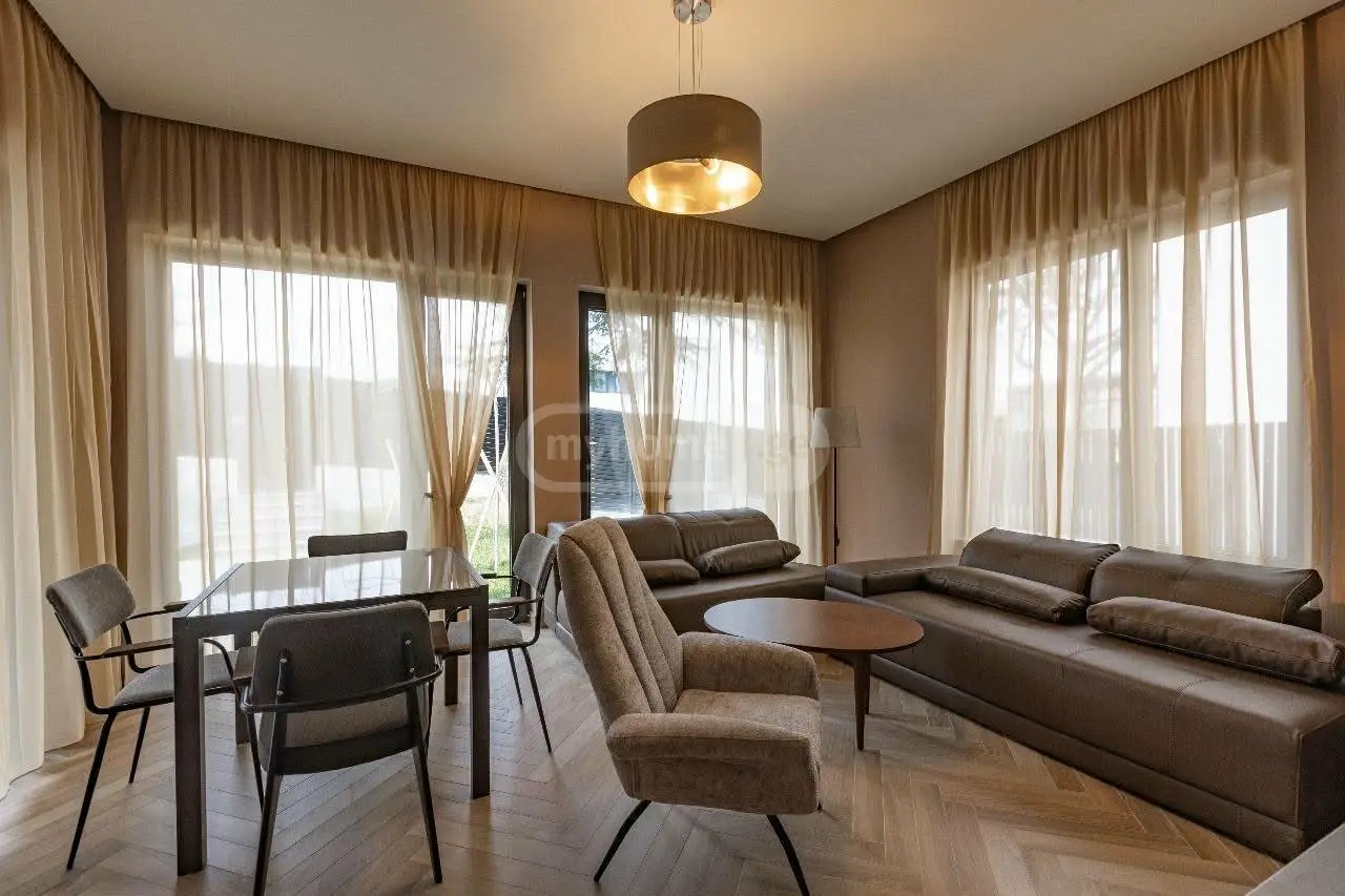 5 Room Private House For Sale view 5