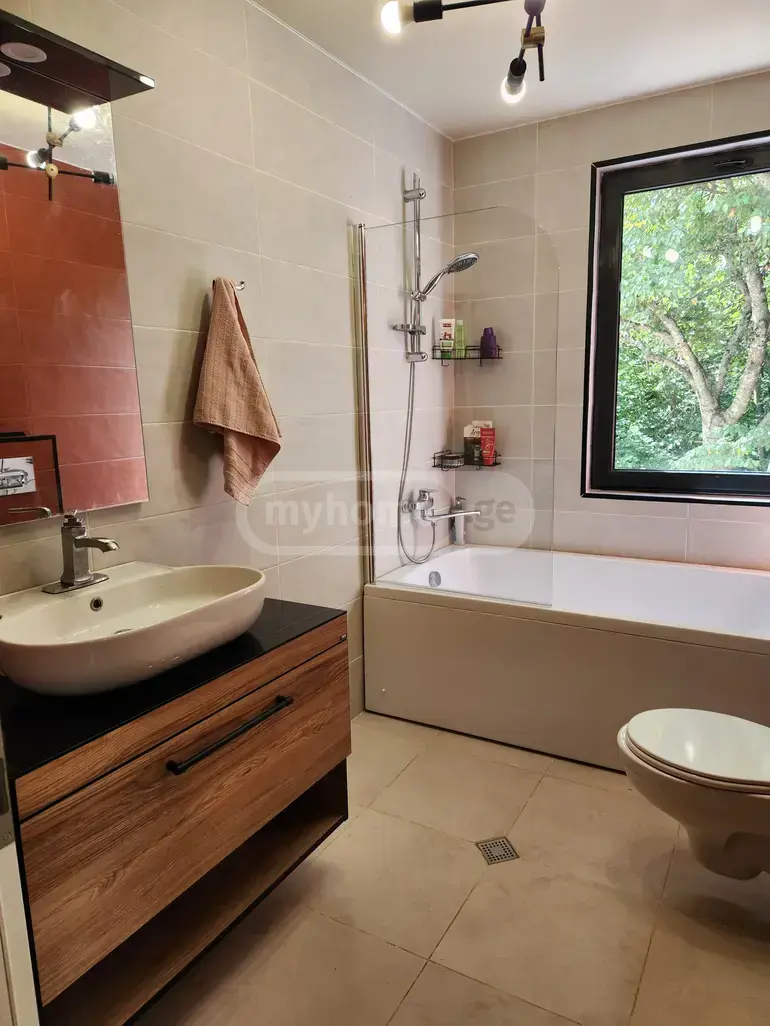 8 Room Private House For Rent In Kojori view 8