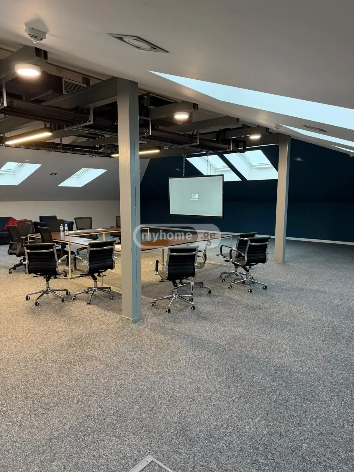 Office Commercial Area For Rent In Mtatsminda view 5