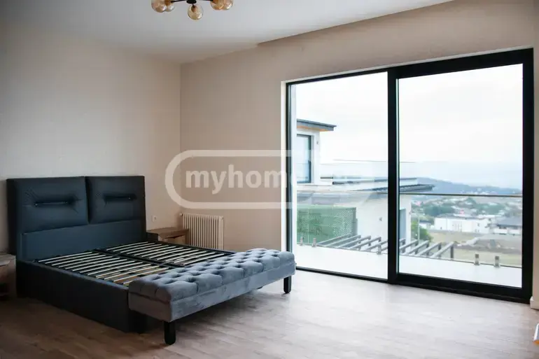 7 Room Private House For Rent In Tsavkisi view 4