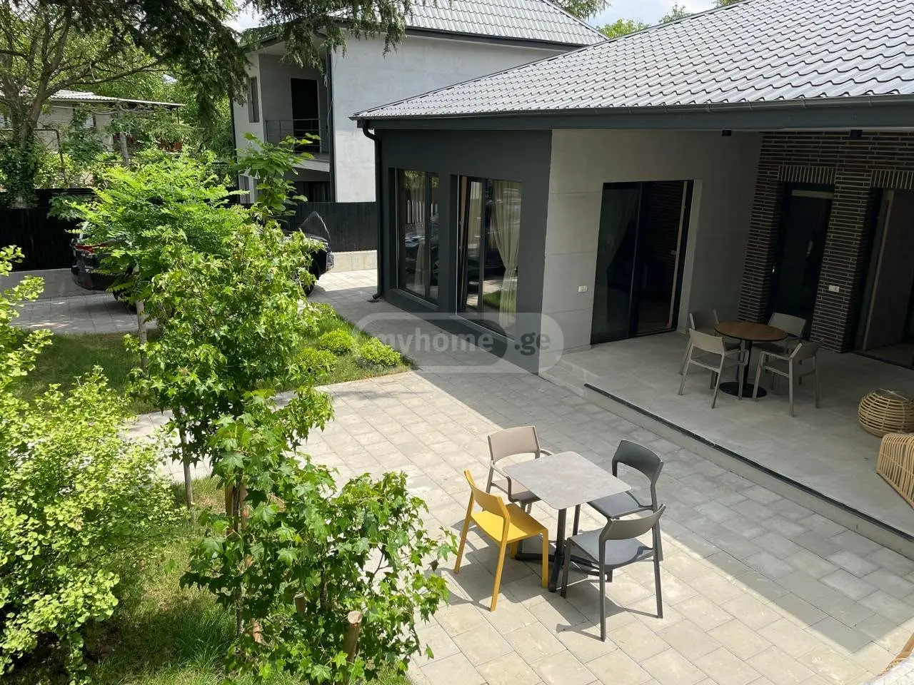 5 Room Private House For Sale view 16