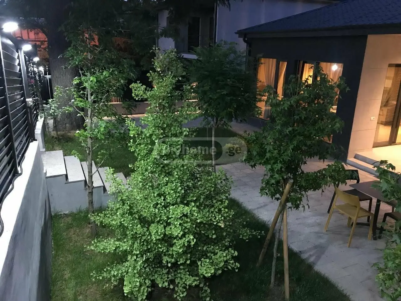 5 Room Private House For Sale view 11
