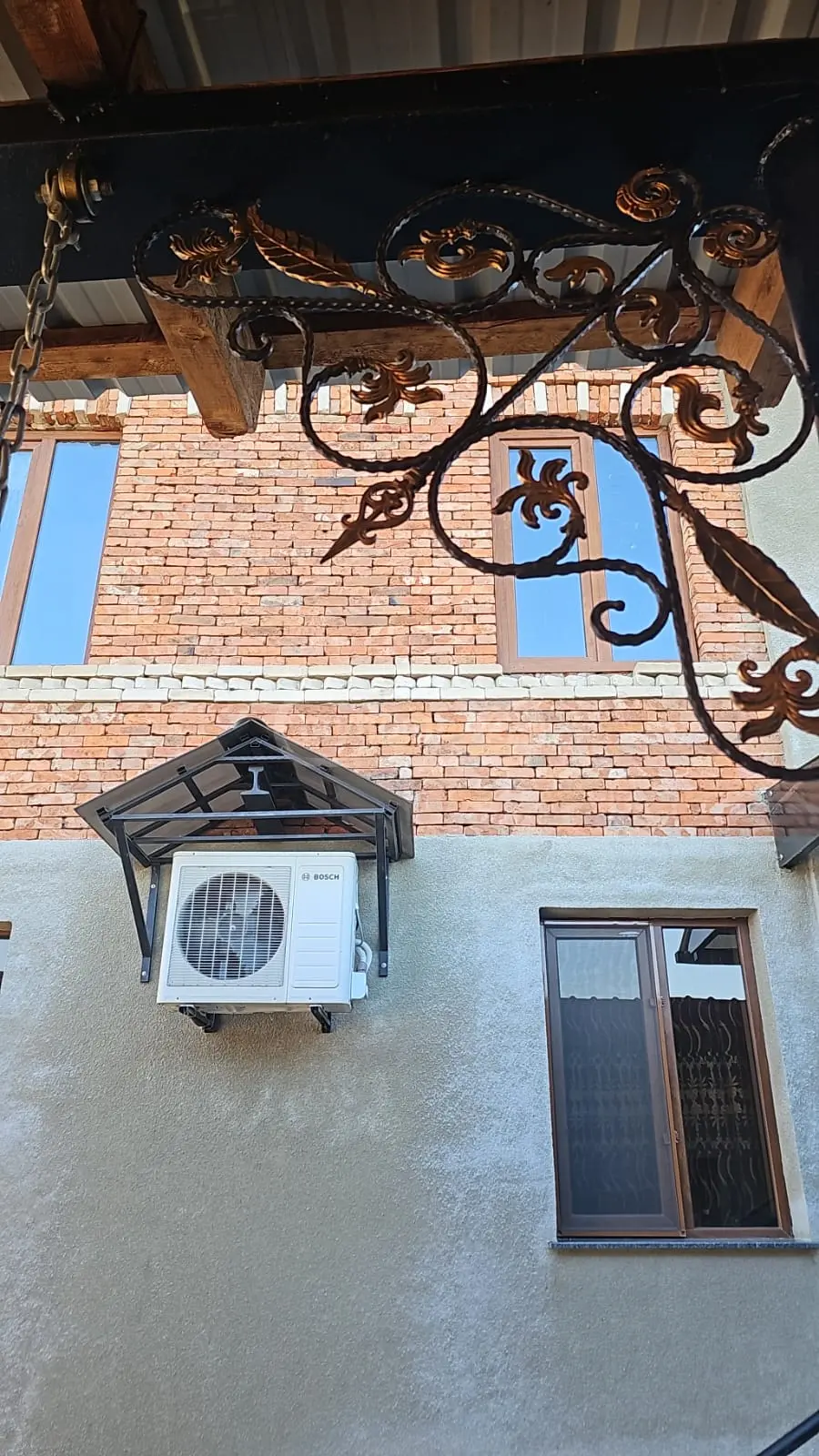 8 Room Private House For Sale view 10