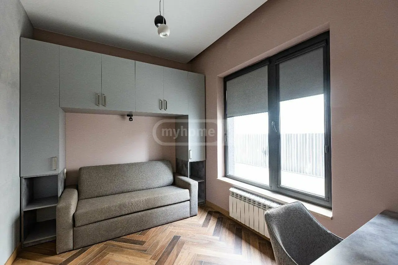 5 Room Private House For Sale view 7