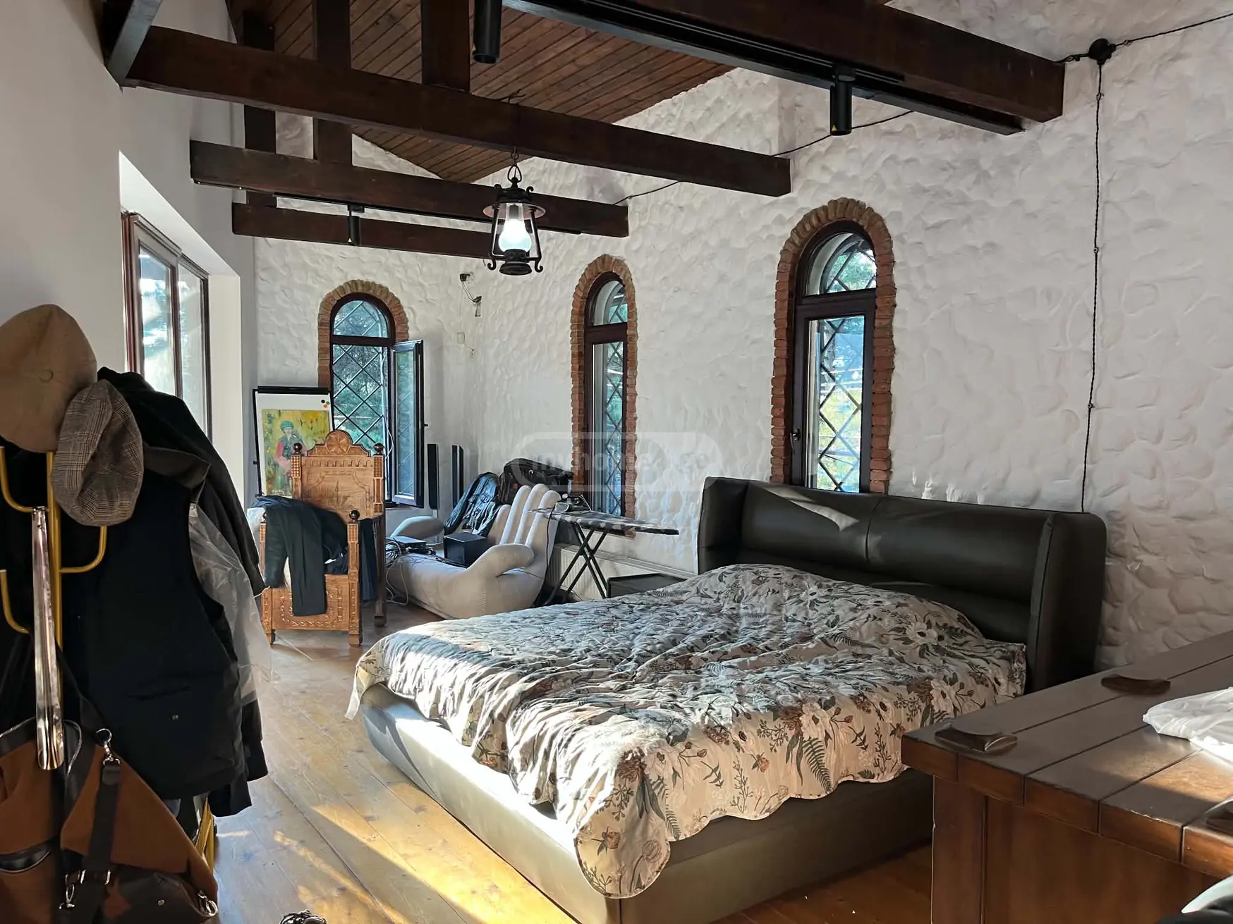 9 Room Private House For Rent In Tskneti view 4