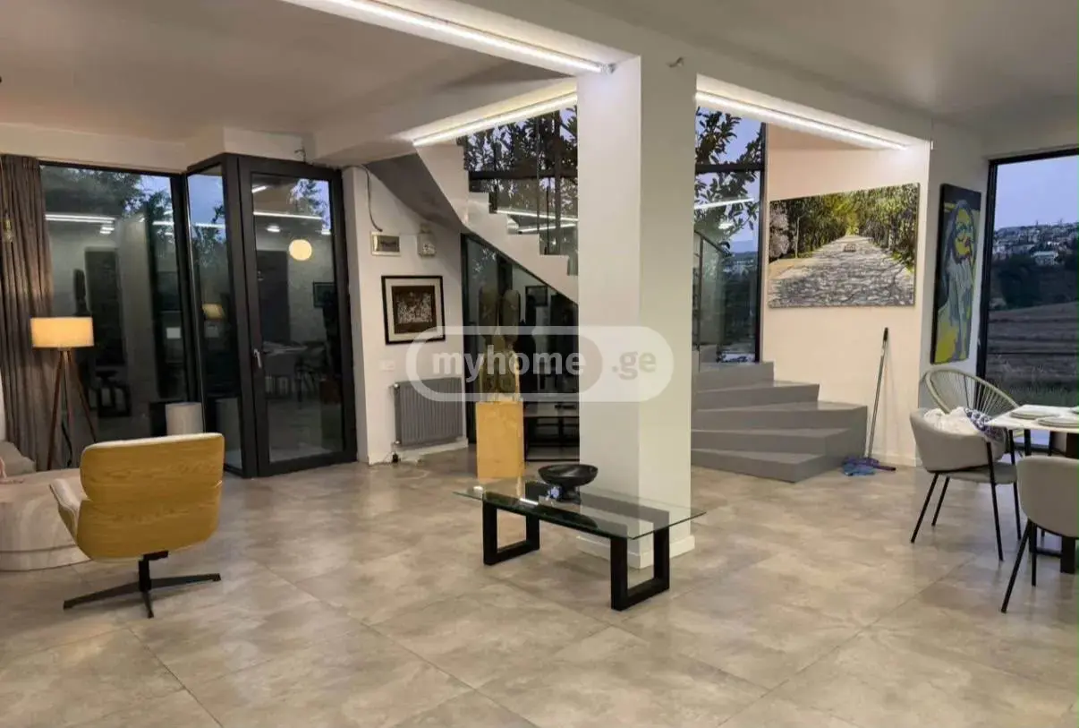 6 Room Private House For Rent In Oqrokana view 11