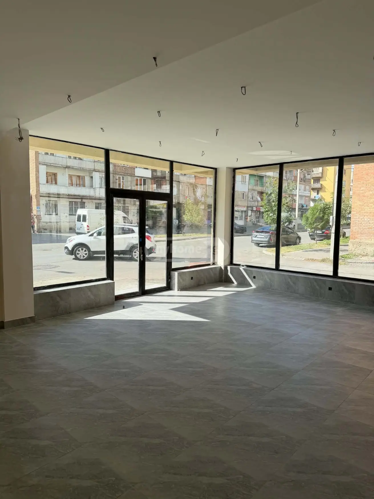 Office Commercial Area For Rent In Gori view 6