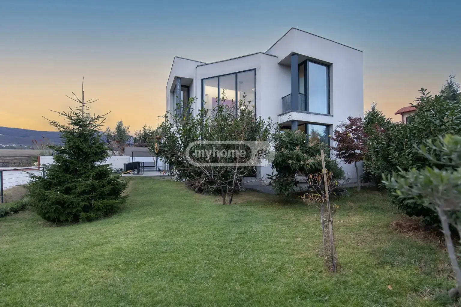 6 Room Private House For Rent In Oqrokana view 1