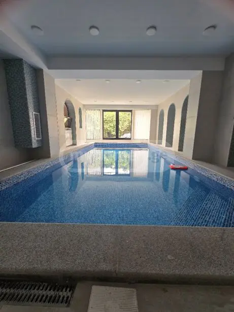 10+ Room Private House For Rent In Tskneti view 2