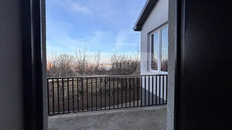 4 Room Private House For Rent In Tsavkisi view 12