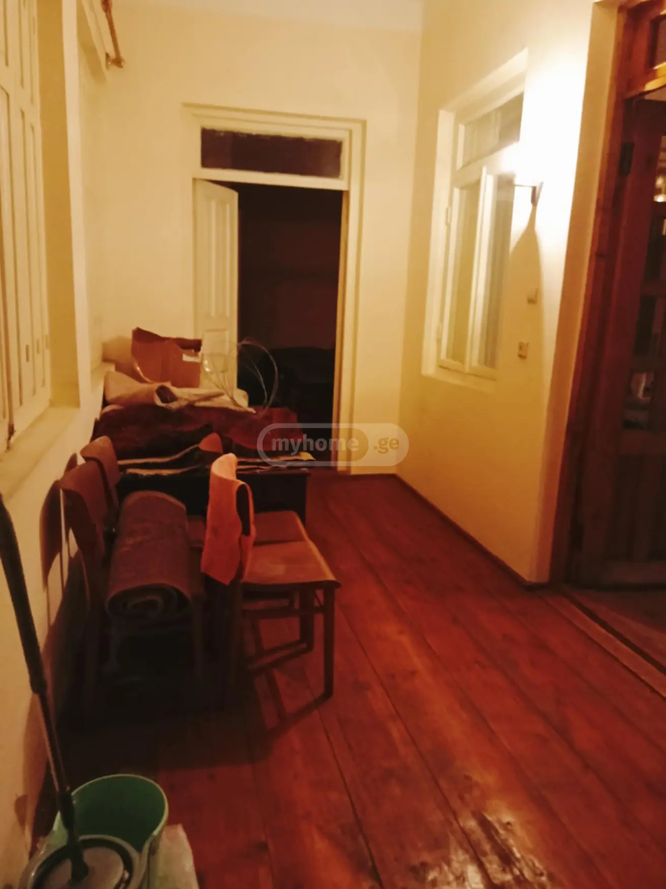 8 Room Private House For Sale view 1