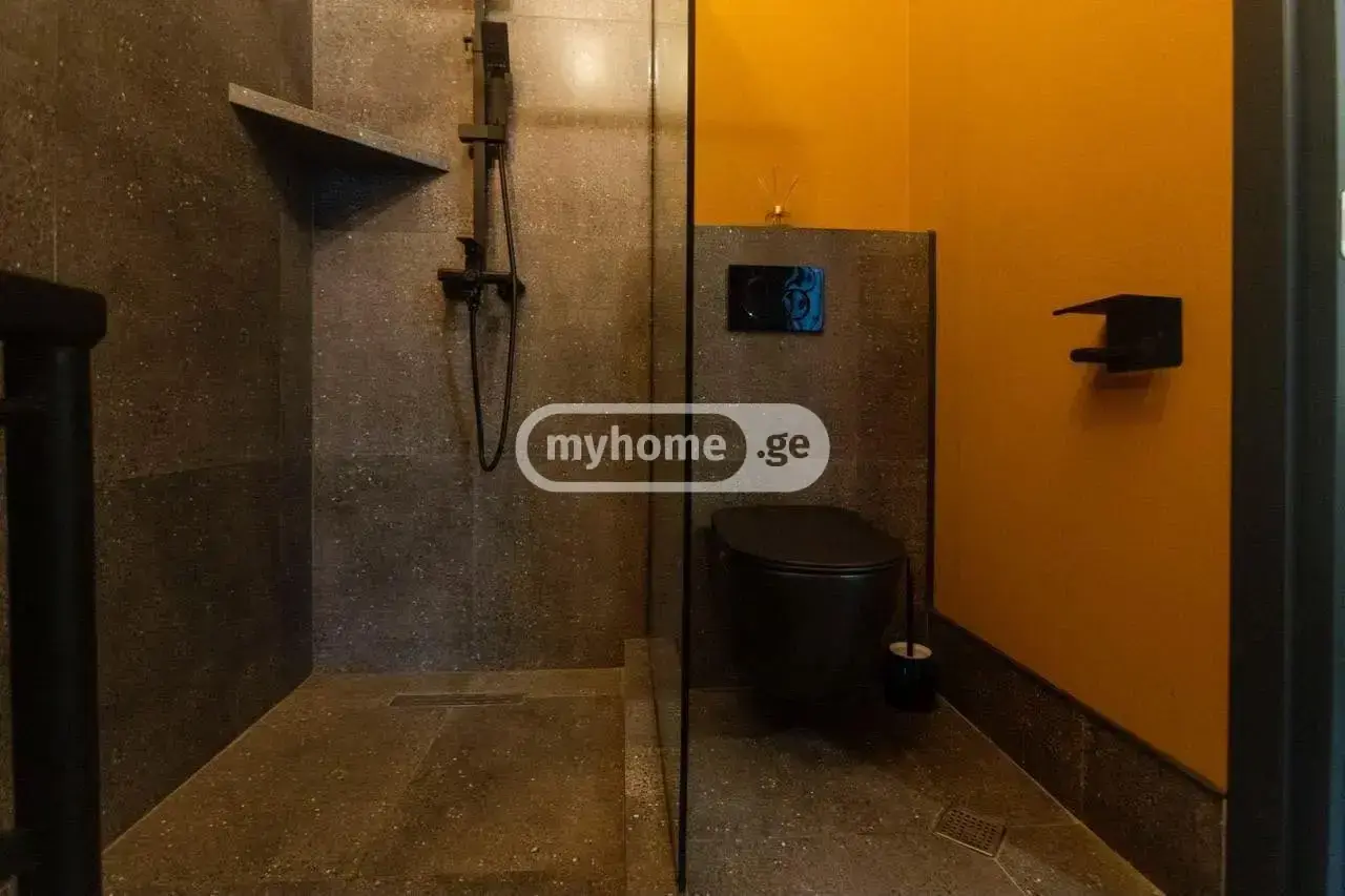 10+ Room Private House For Rent In Tsavkisi view 11