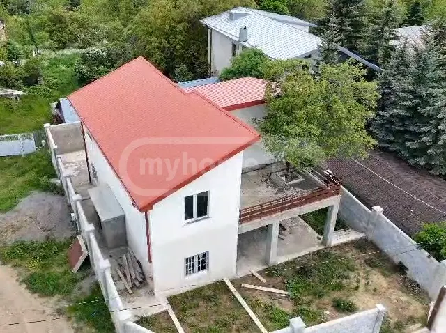 6 Room Country House For Sale view 1
