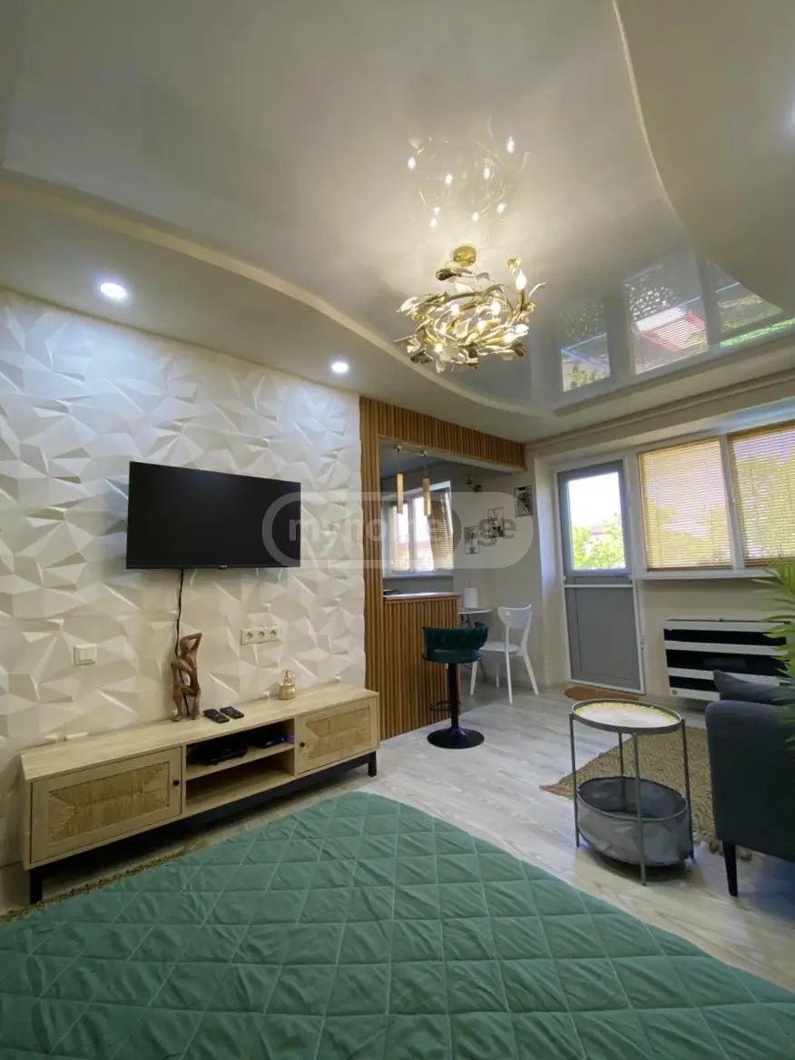 1 Room Apartment Daily Rent In Foti view 12