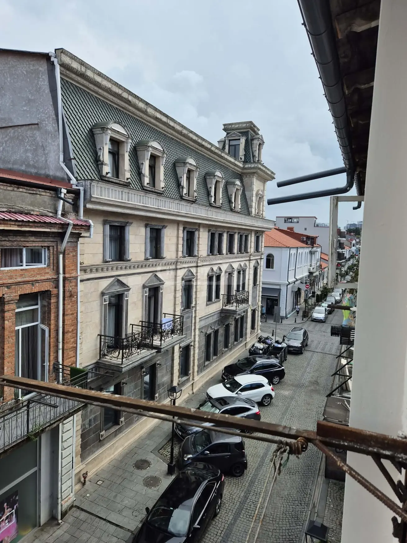 3 Room Apartment For Rent In Old Batumi District, In Batumi view 9