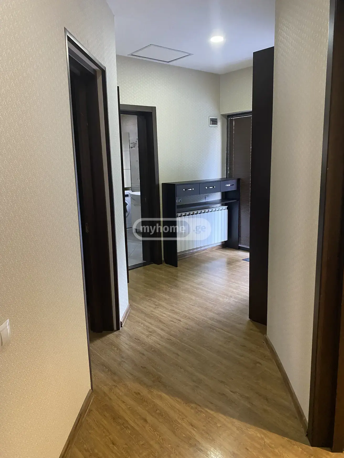 5 Room Country House For Rent In Vake view 10