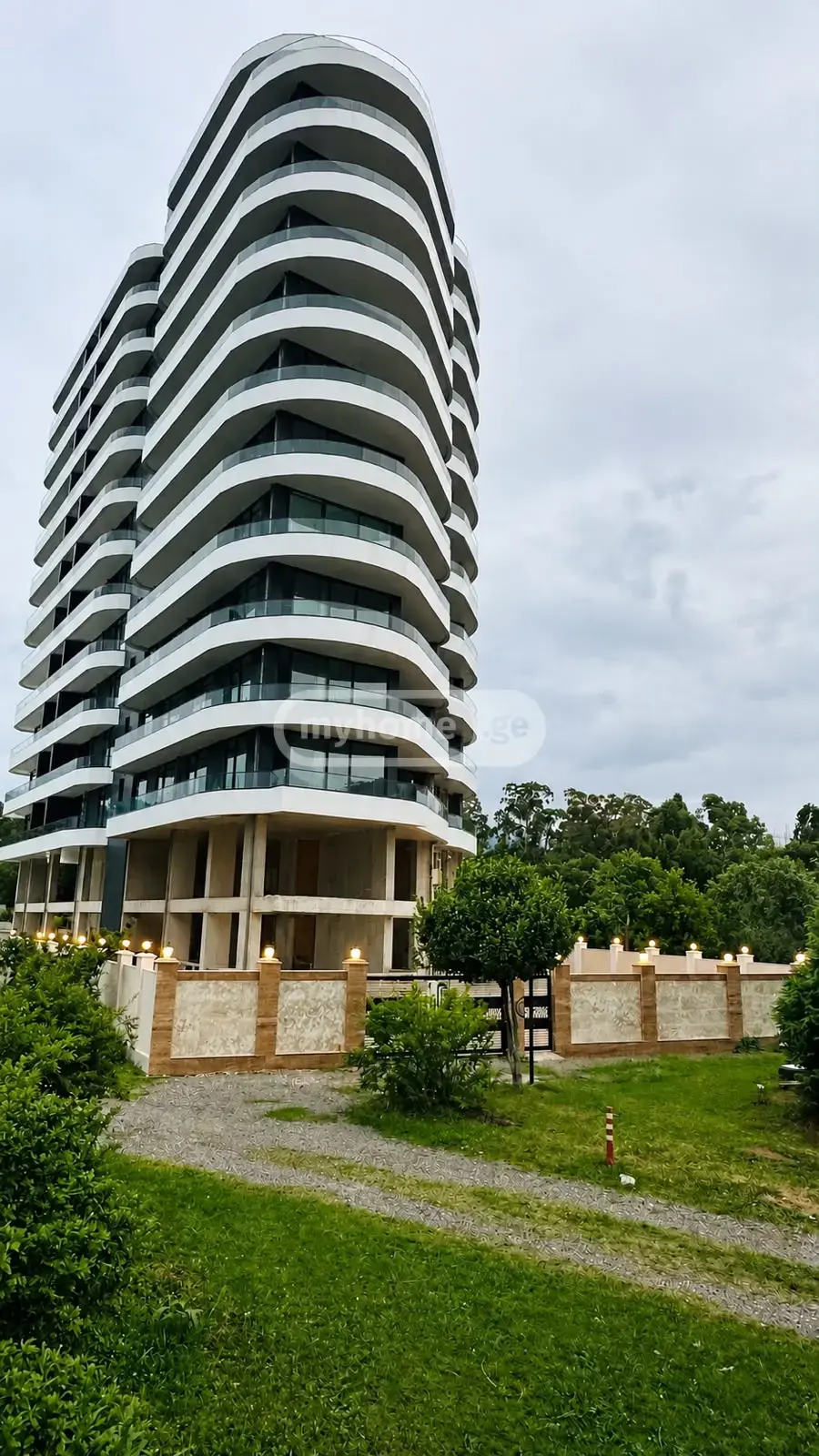 1 Room Apartment For Sale view 1
