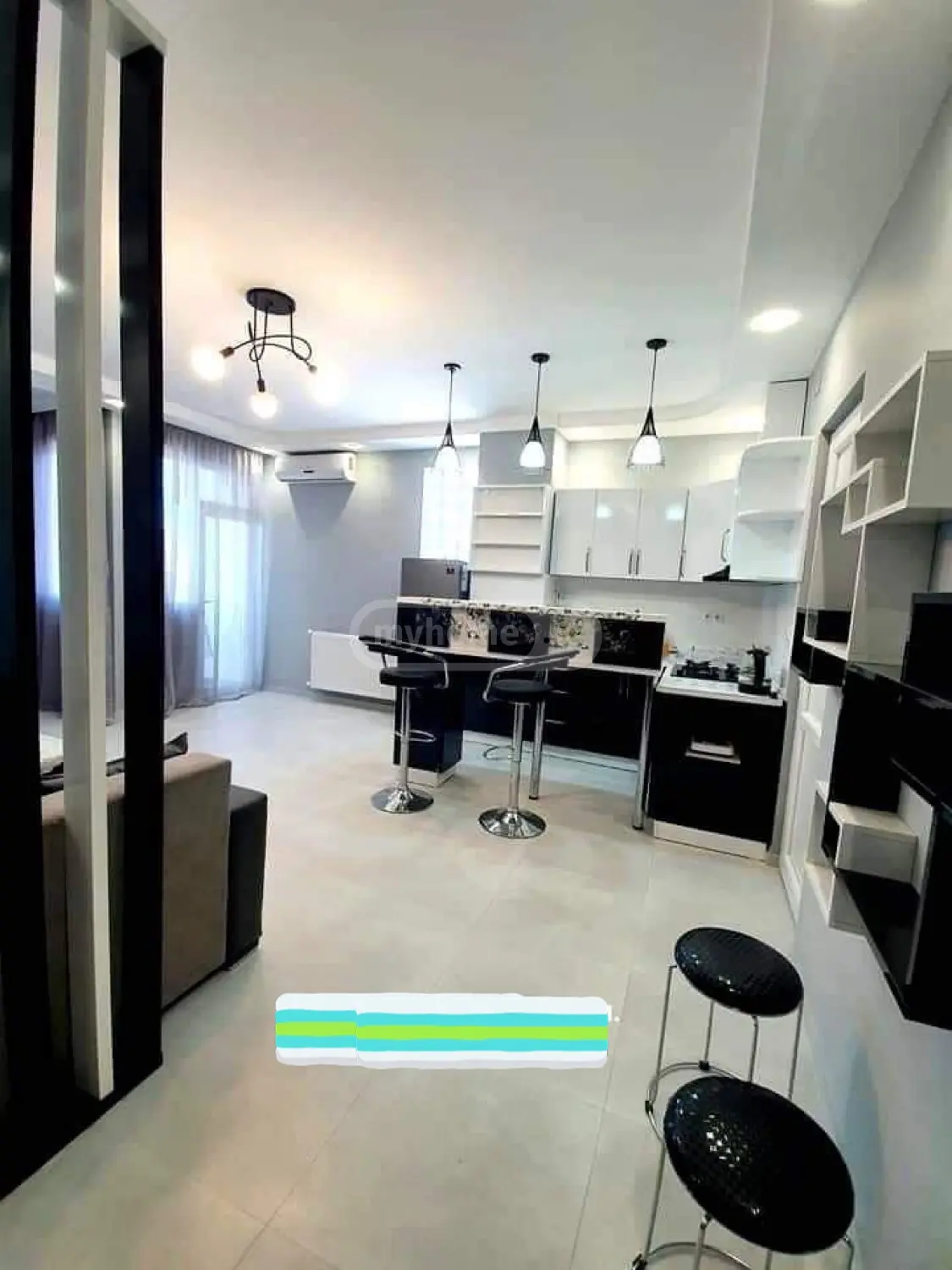 3 Room Apartment For Rent In Old Batumi District, In Batumi view 3