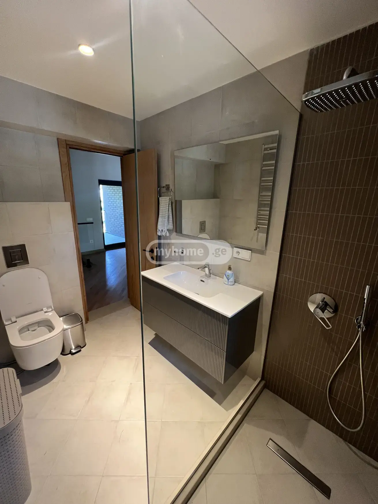 5 Room Apartment For Rent In Kaklebi view 3