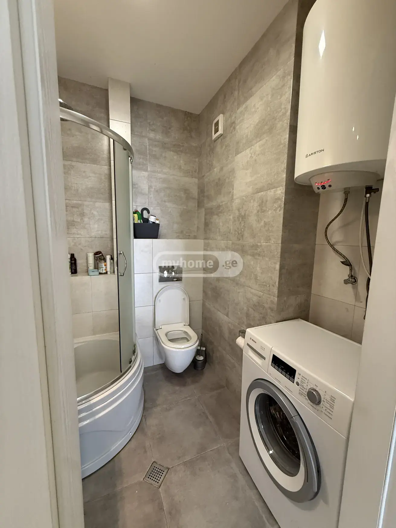 3 Room Apartment For Rent Bagrationis Ubani, In Batumi view 8
