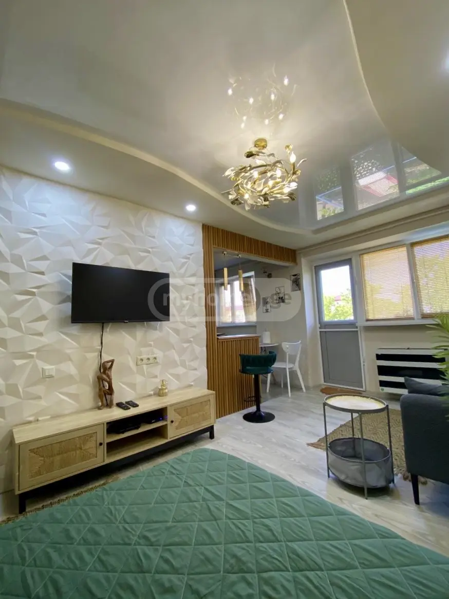 1 Room Apartment Daily Rent In Foti view 2