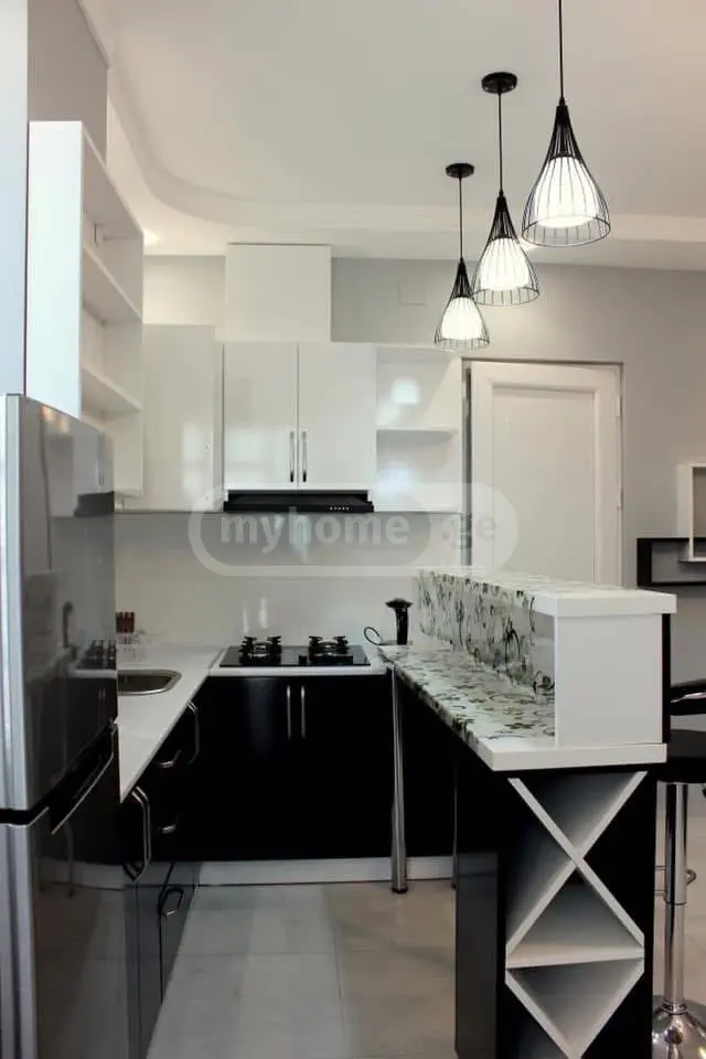 3 Room Apartment For Rent In Old Batumi District, In Batumi view 3