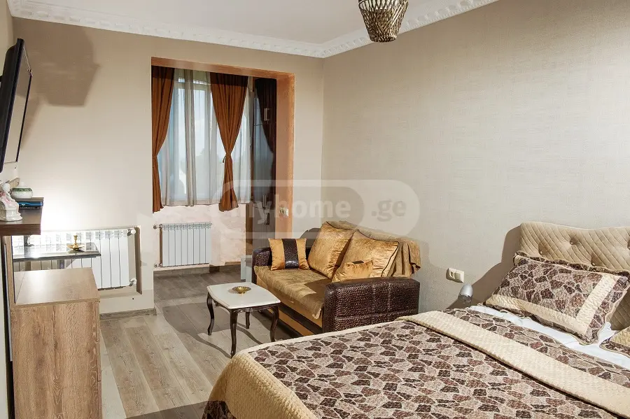 2 Room Apartment For Rent In Old Batumi District, In Batumi view 6