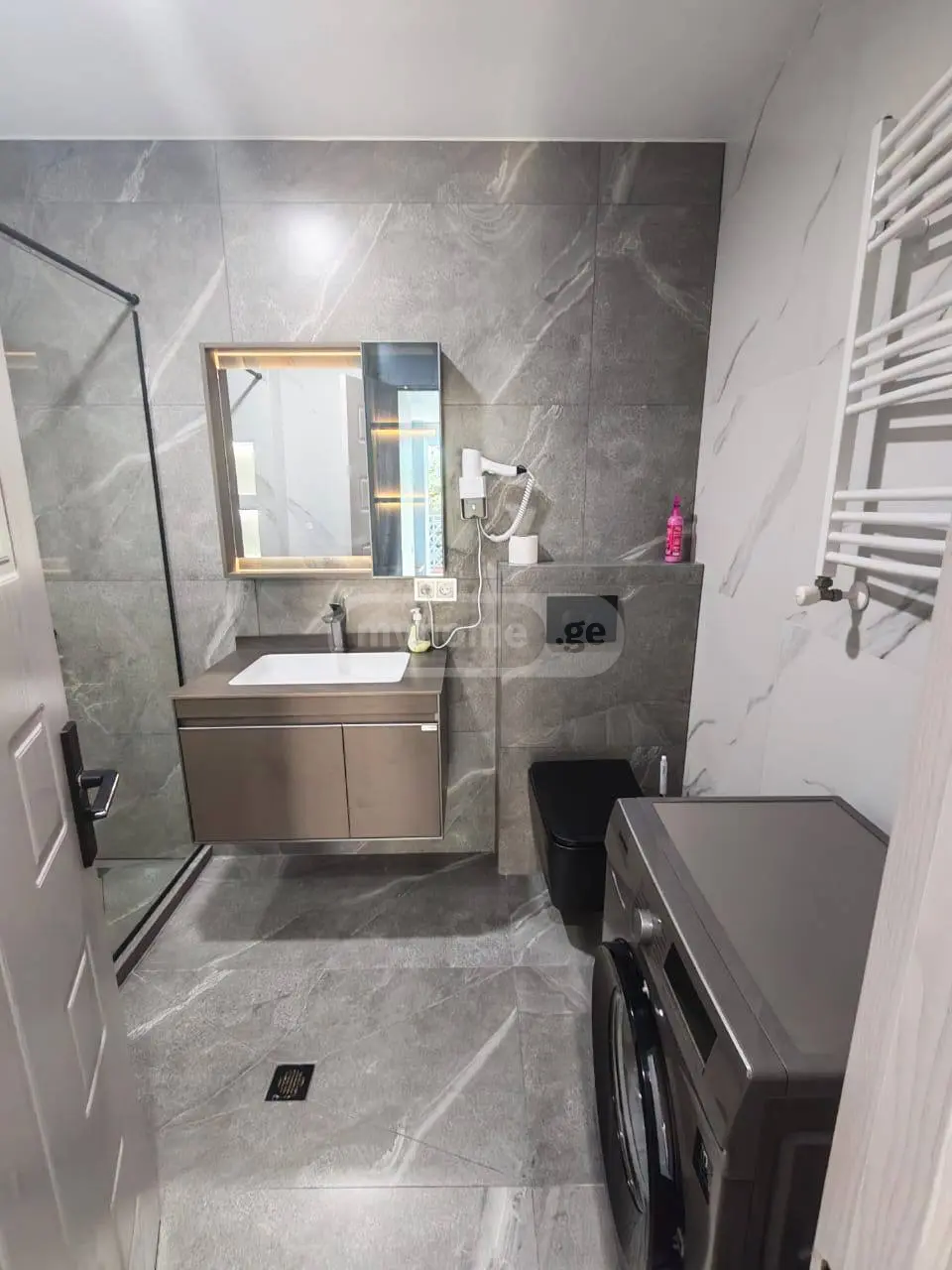 2 Room Apartment For Rent In Old Batumi District, In Batumi view 5