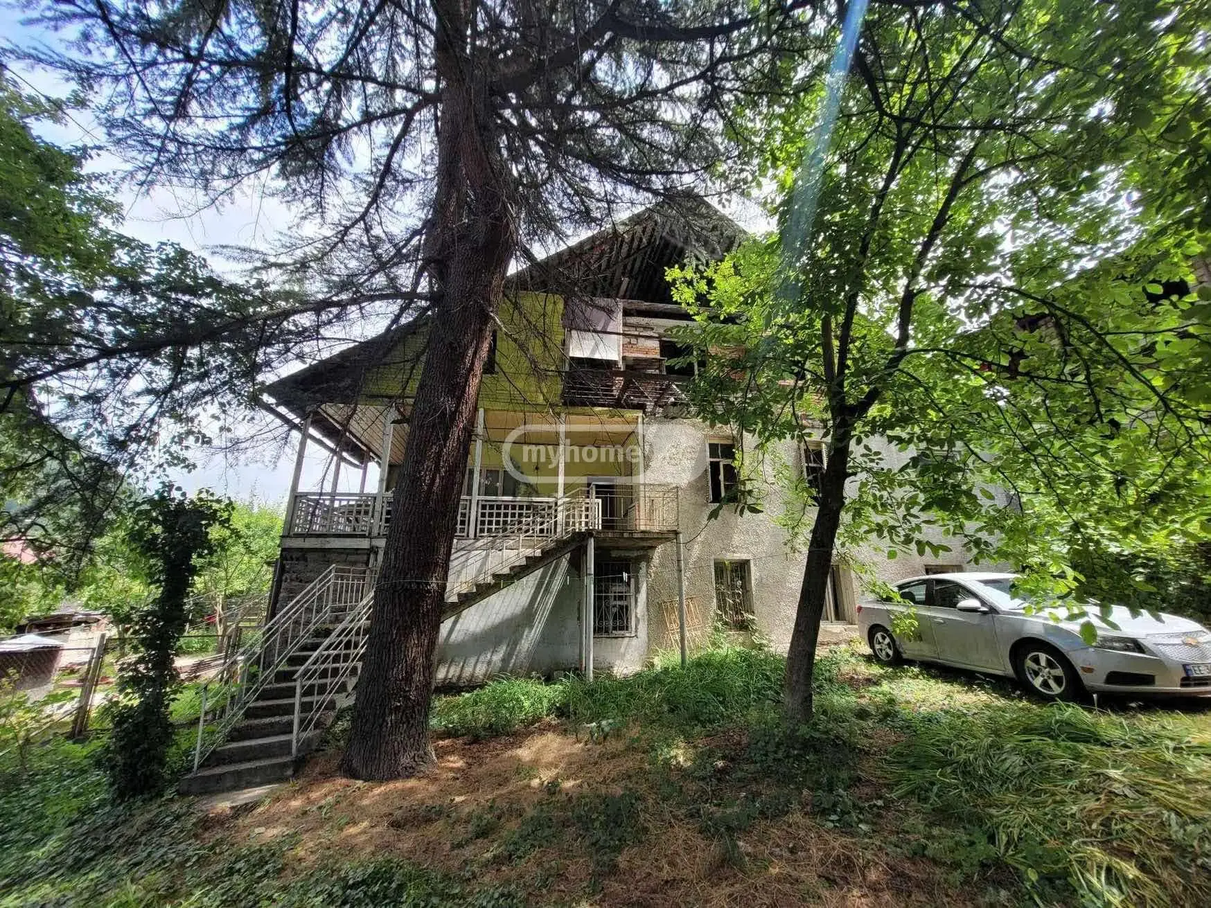 4 Room Country House For Sale view 2